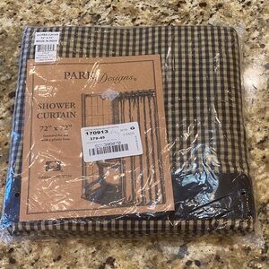 Park Designs NWTBlack & Tan Checkered Shower Curtain with Sunflowers. Beautiful!